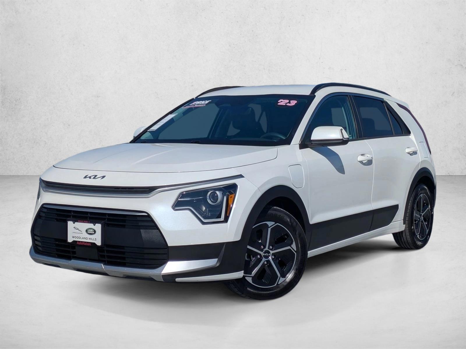 Thumbnail: 2023 Kia Niro - 1