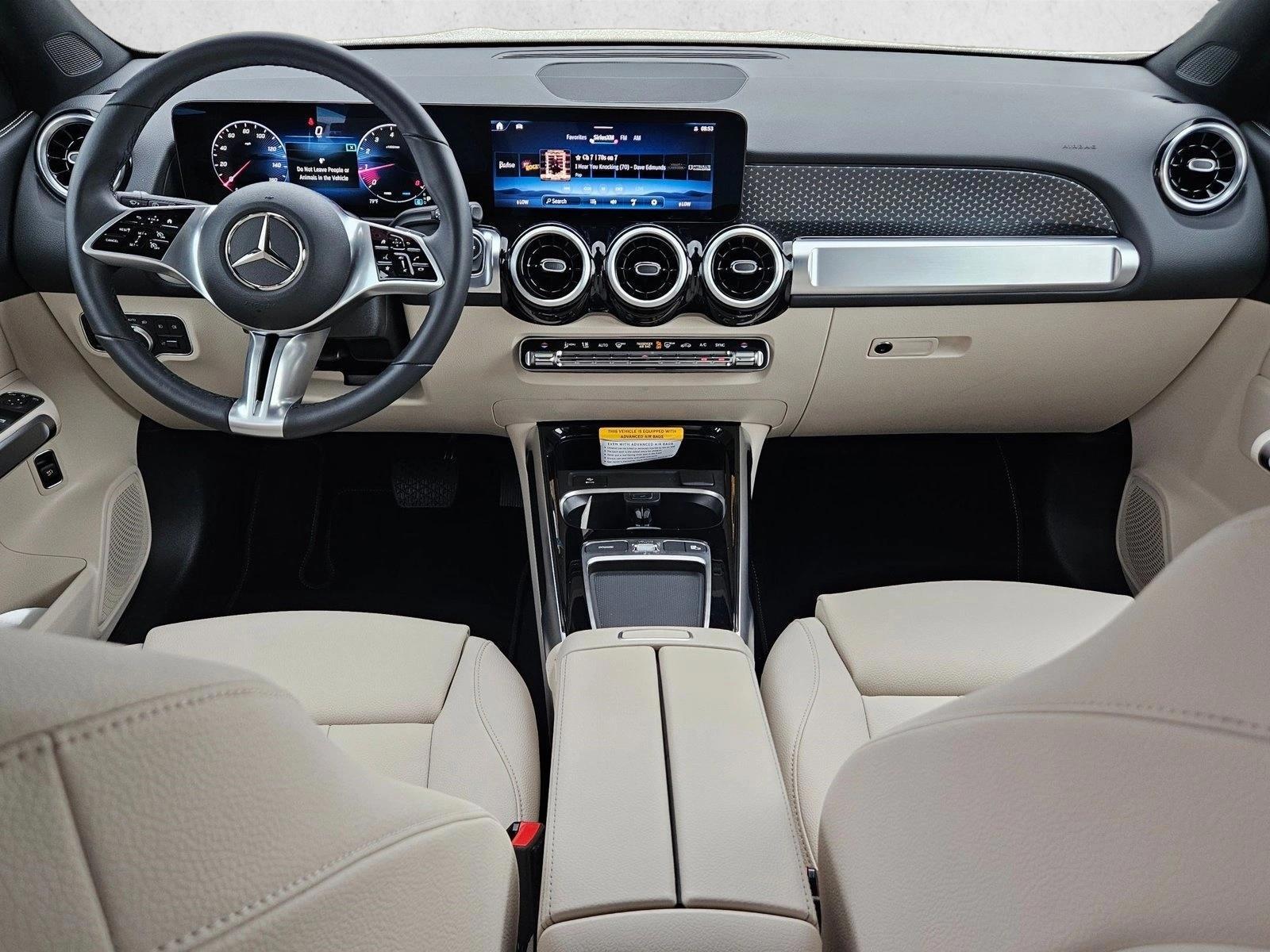 Thumbnail: 2026 Mercedes-Benz GLB - 4