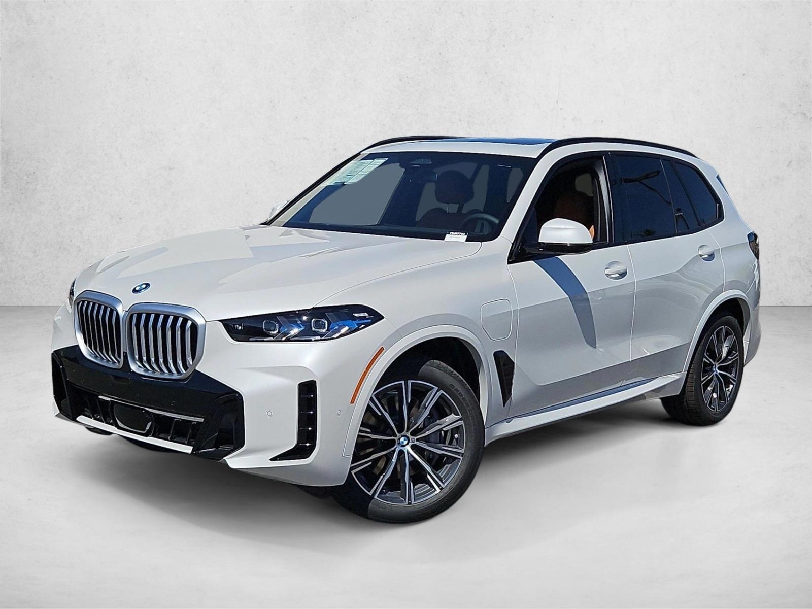 Thumbnail: 2026 BMW X5 - 1