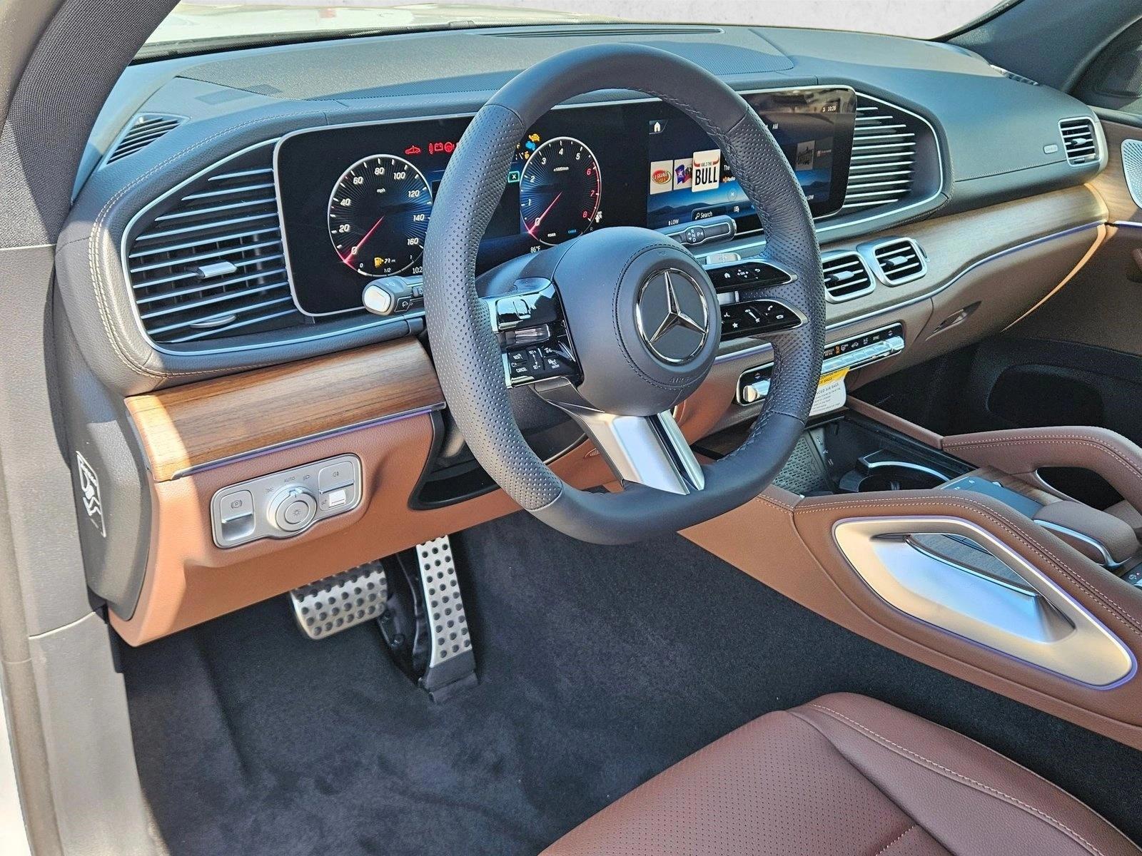 Thumbnail: 2026 Mercedes-Benz GLS - 3