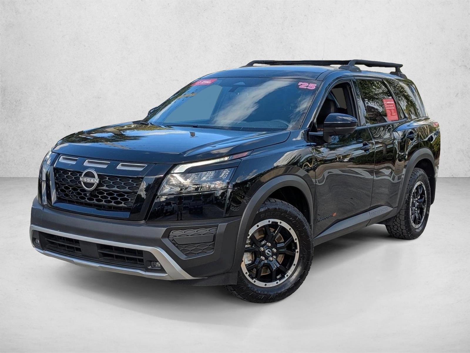 Thumbnail: 2025 Nissan Pathfinder - 1