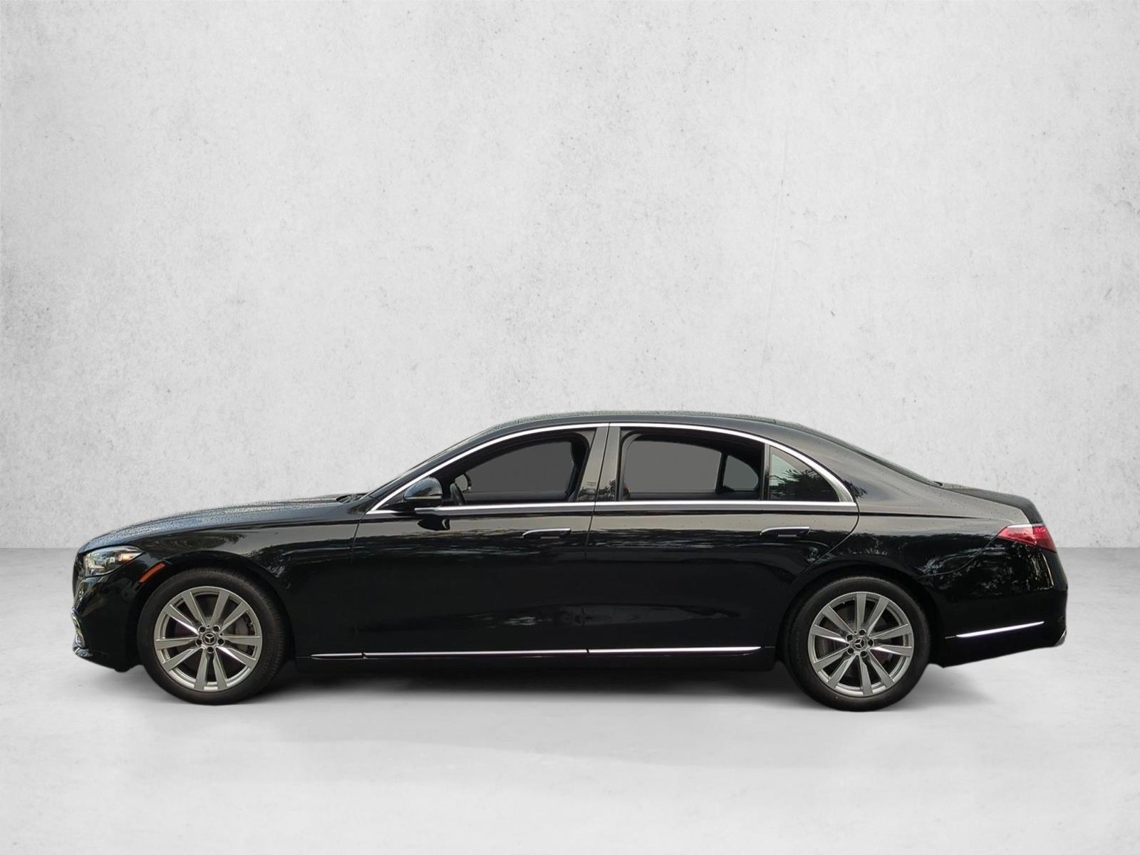 Thumbnail: 2023 Mercedes-Benz S-Class - 2