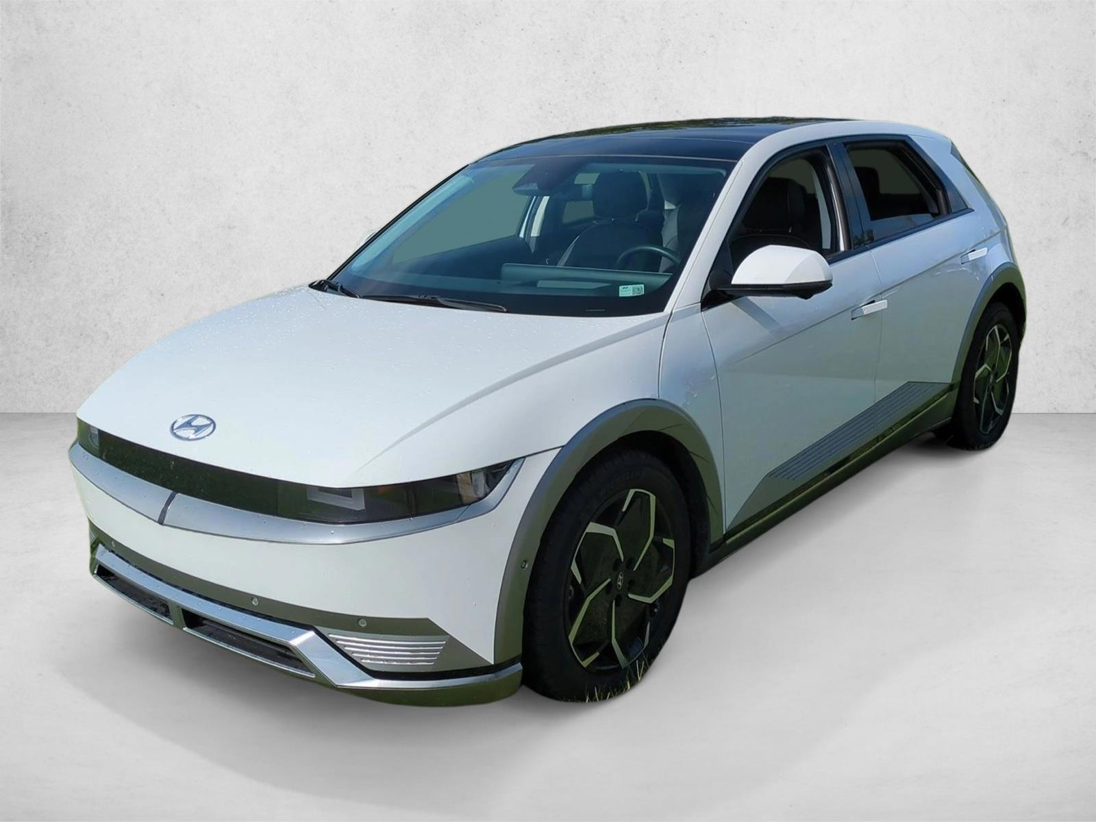 Thumbnail: 2024 Hyundai Ioniq 5 - 1