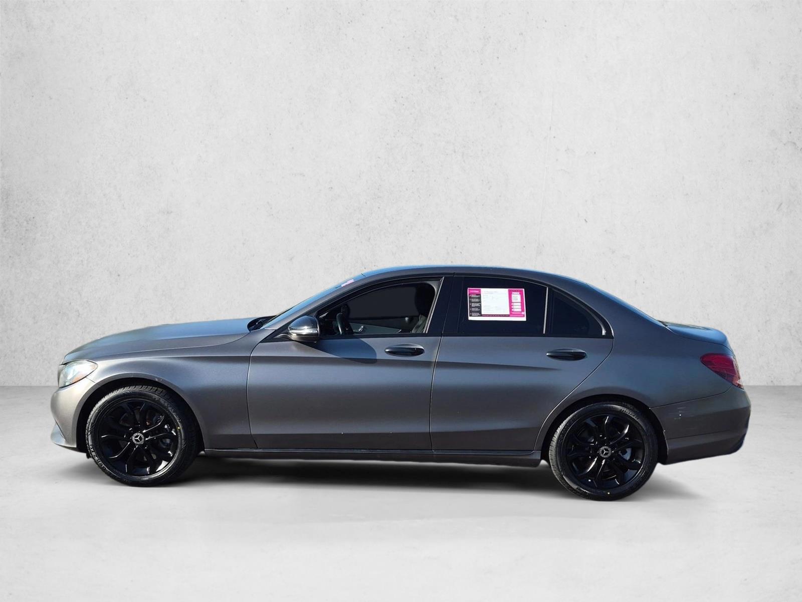Thumbnail: 2016 Mercedes-Benz C-Class - 2