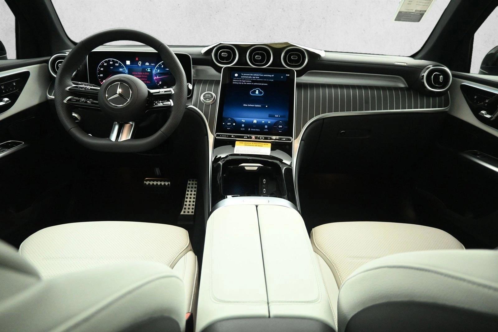 Thumbnail: 2026 Mercedes-Benz GLC - 3