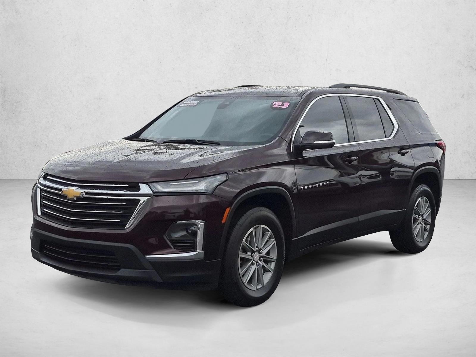 Thumbnail: 2023 Chevrolet Traverse - 2
