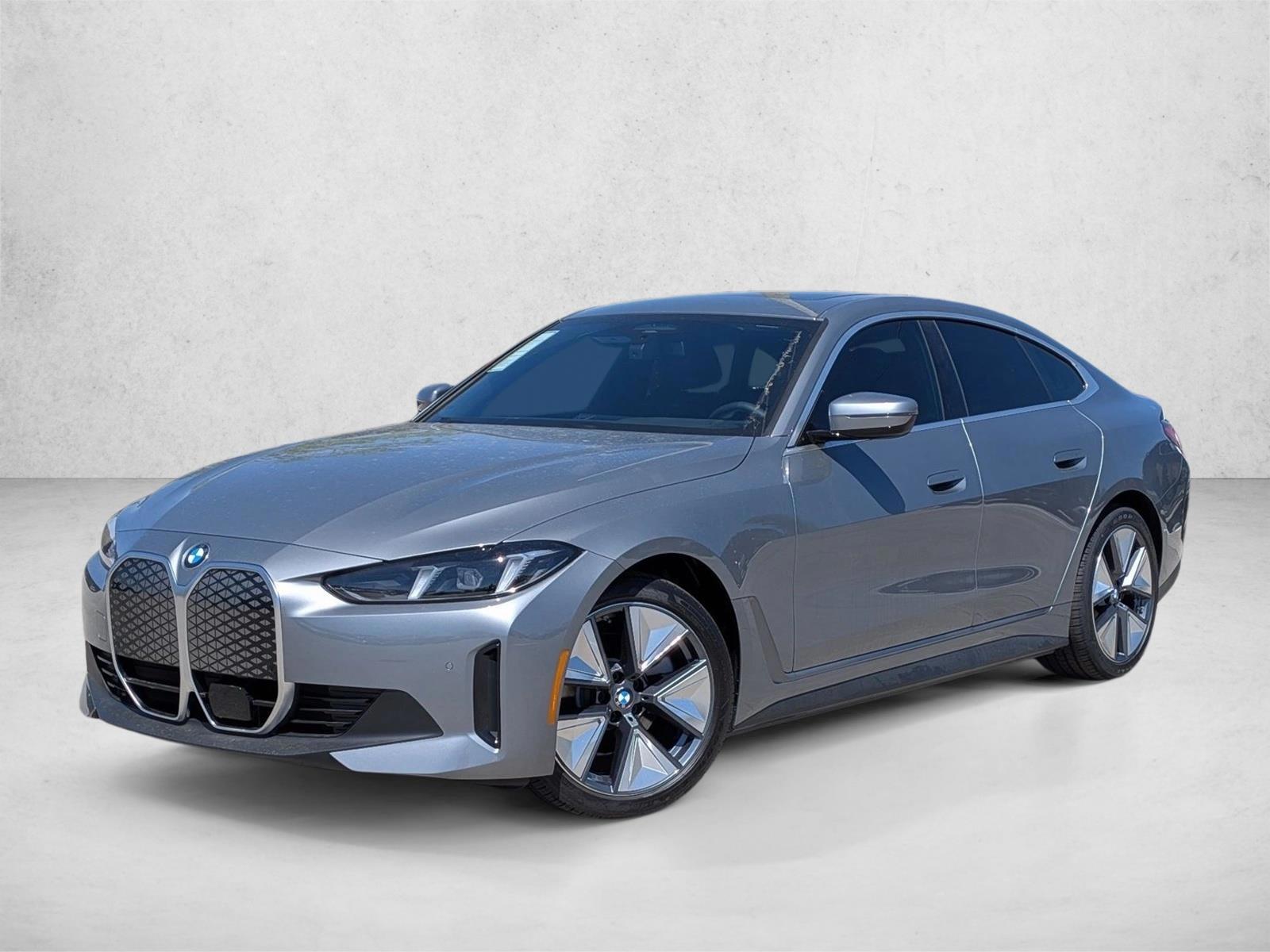Thumbnail: 2026 BMW i4 - 1