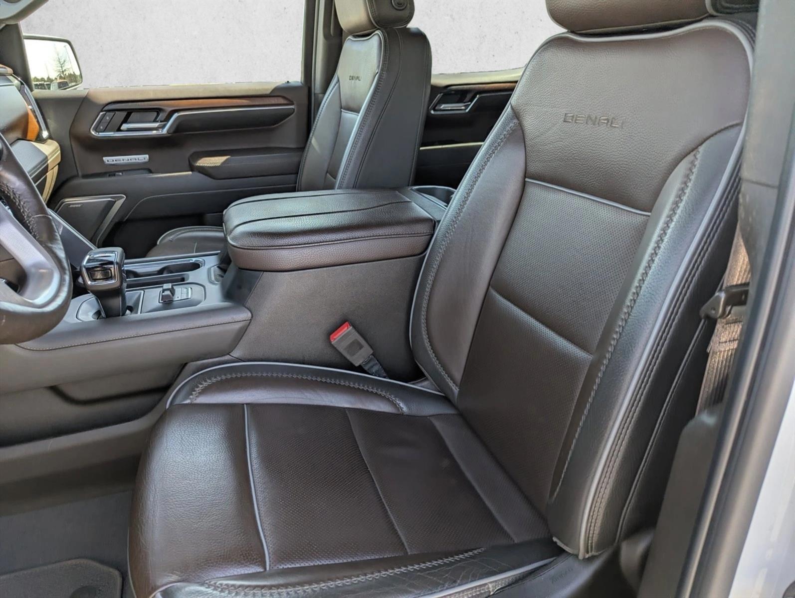 Thumbnail: 2024 GMC Sierra 1500 - 4