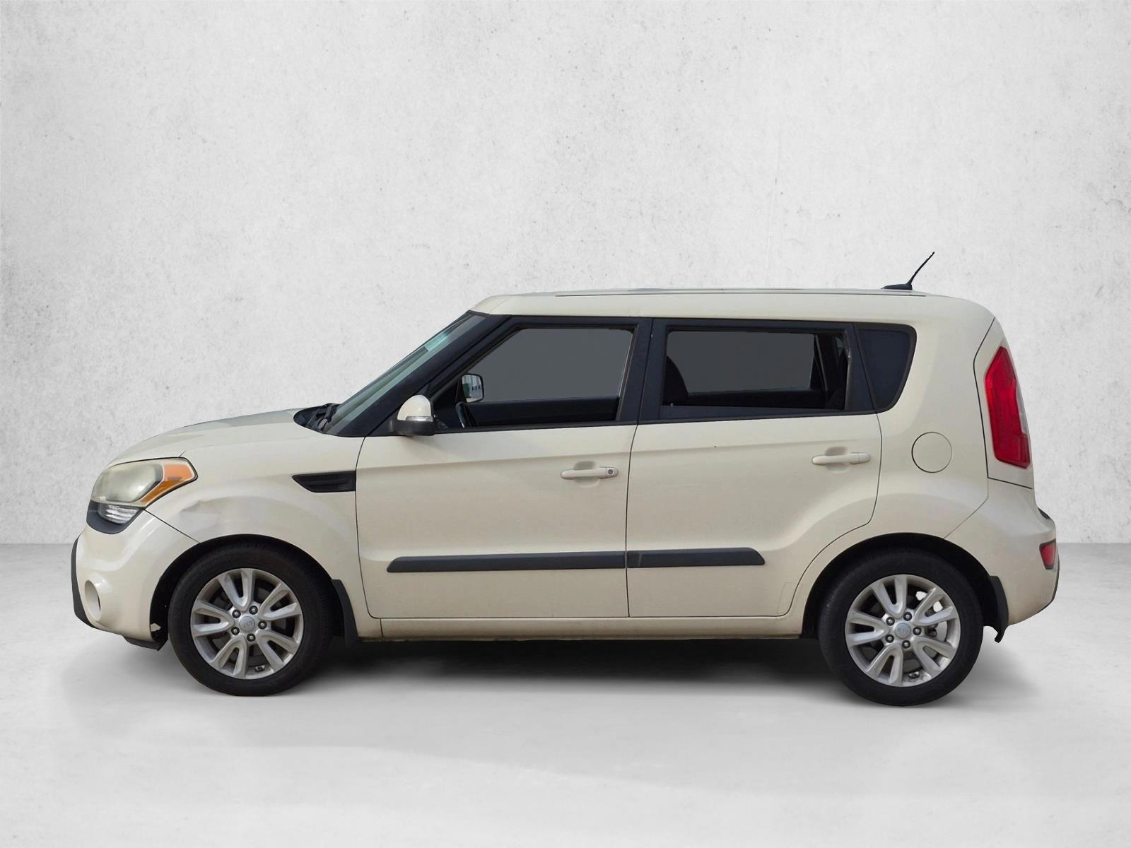 Thumbnail: 2013 Kia Soul - 2