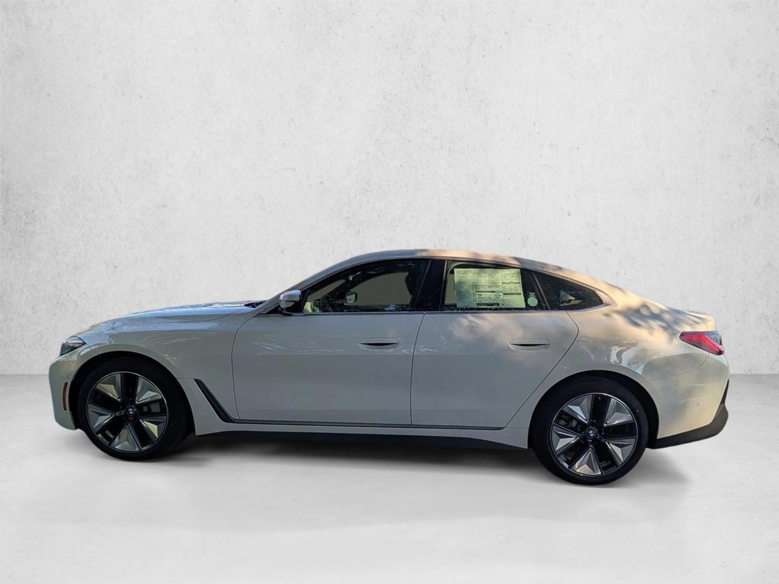 Thumbnail: 2026 BMW i4 - 2