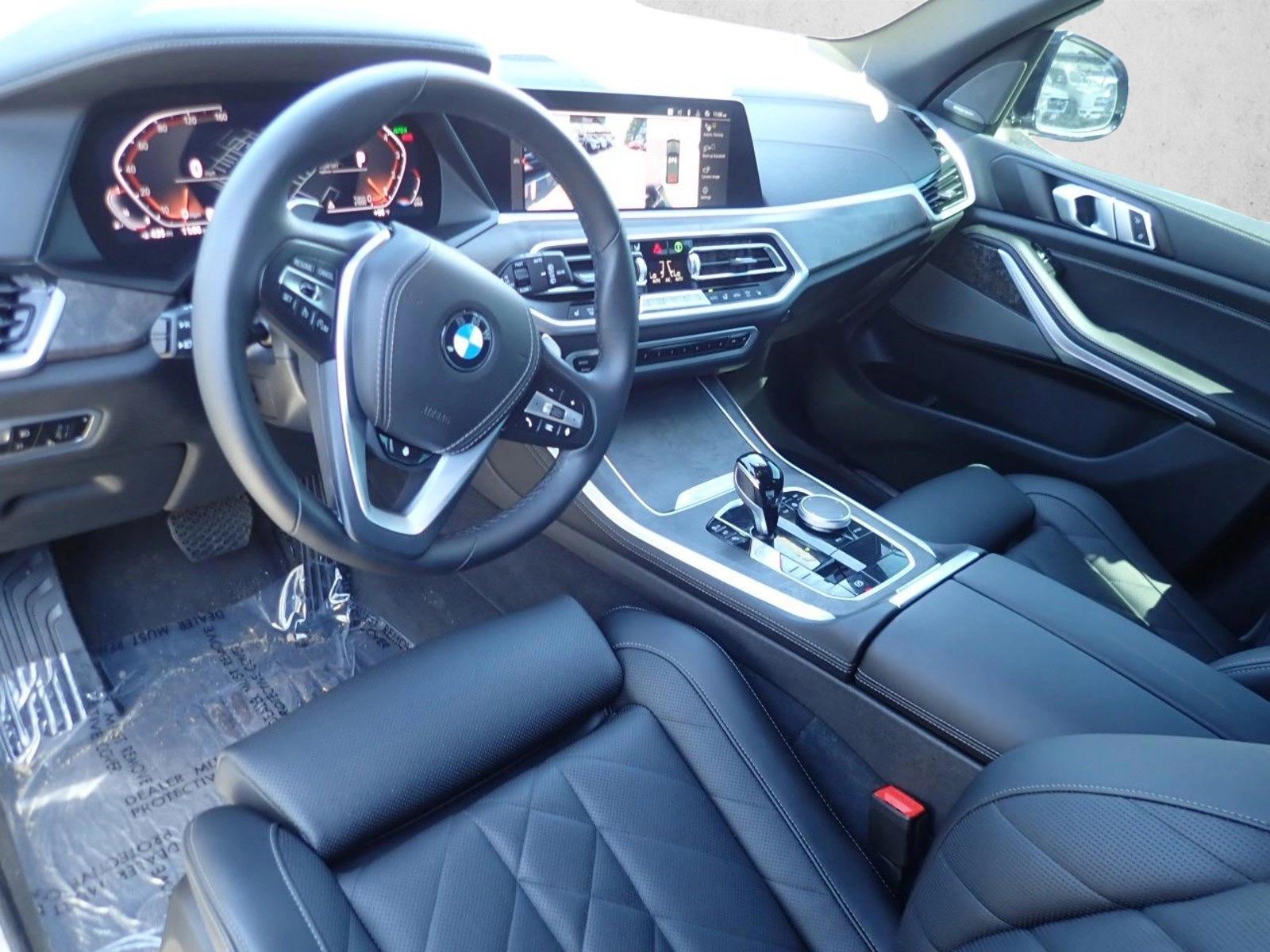 Thumbnail: 2023 BMW X5 - 3