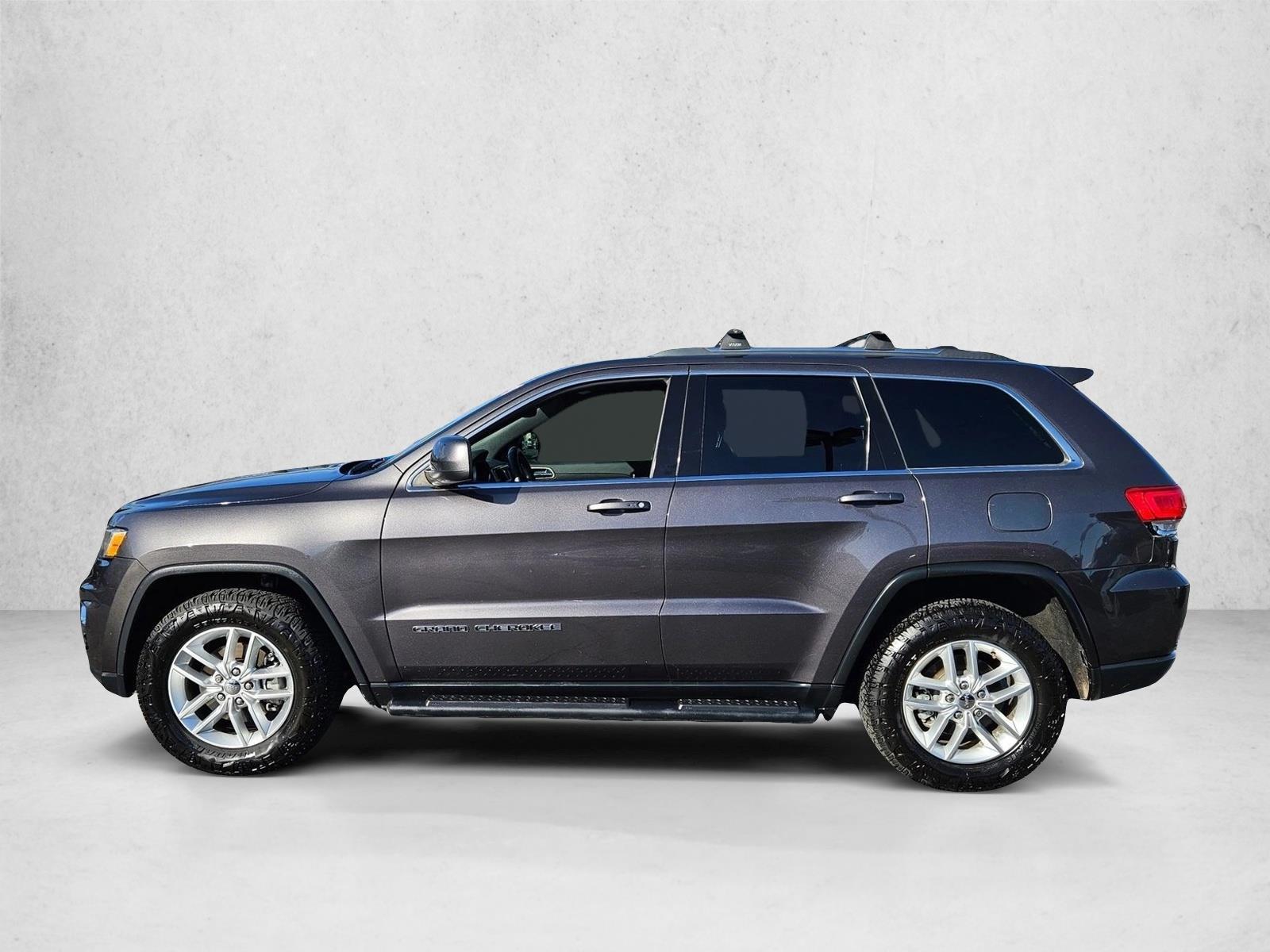 Thumbnail: 2017 Jeep Grand Cherokee - 2