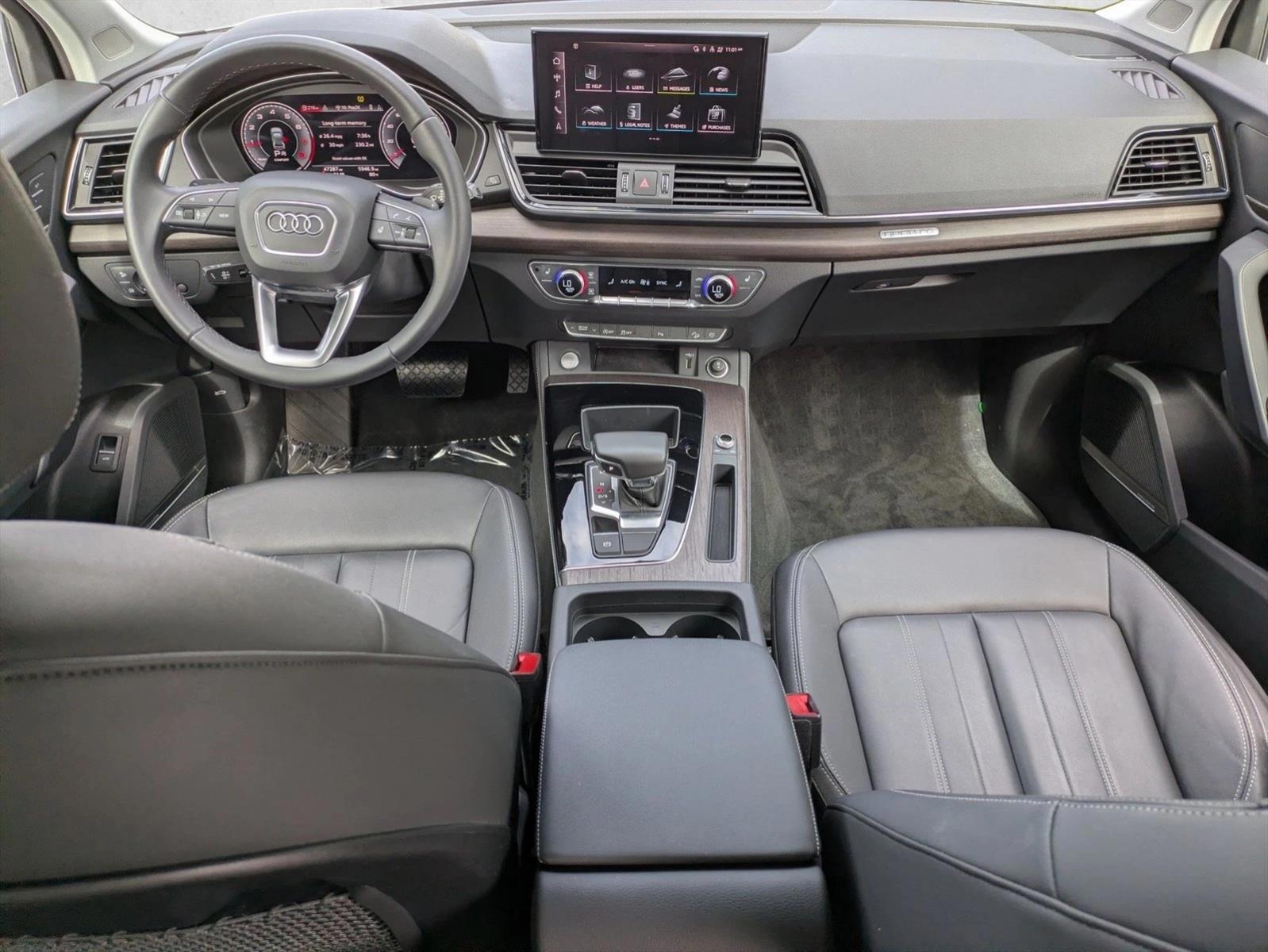 Thumbnail: 2023 Audi Q5 - 4