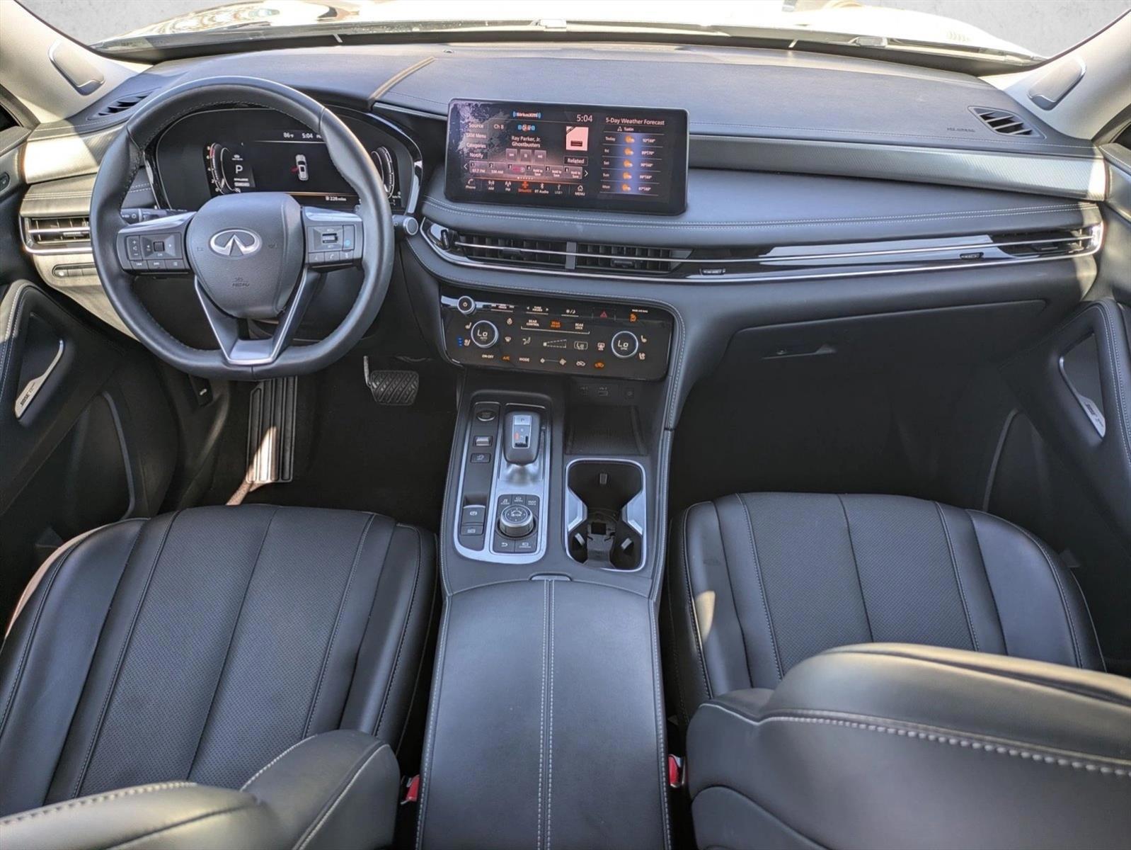 Thumbnail: 2025 INFINITI QX60 - 4