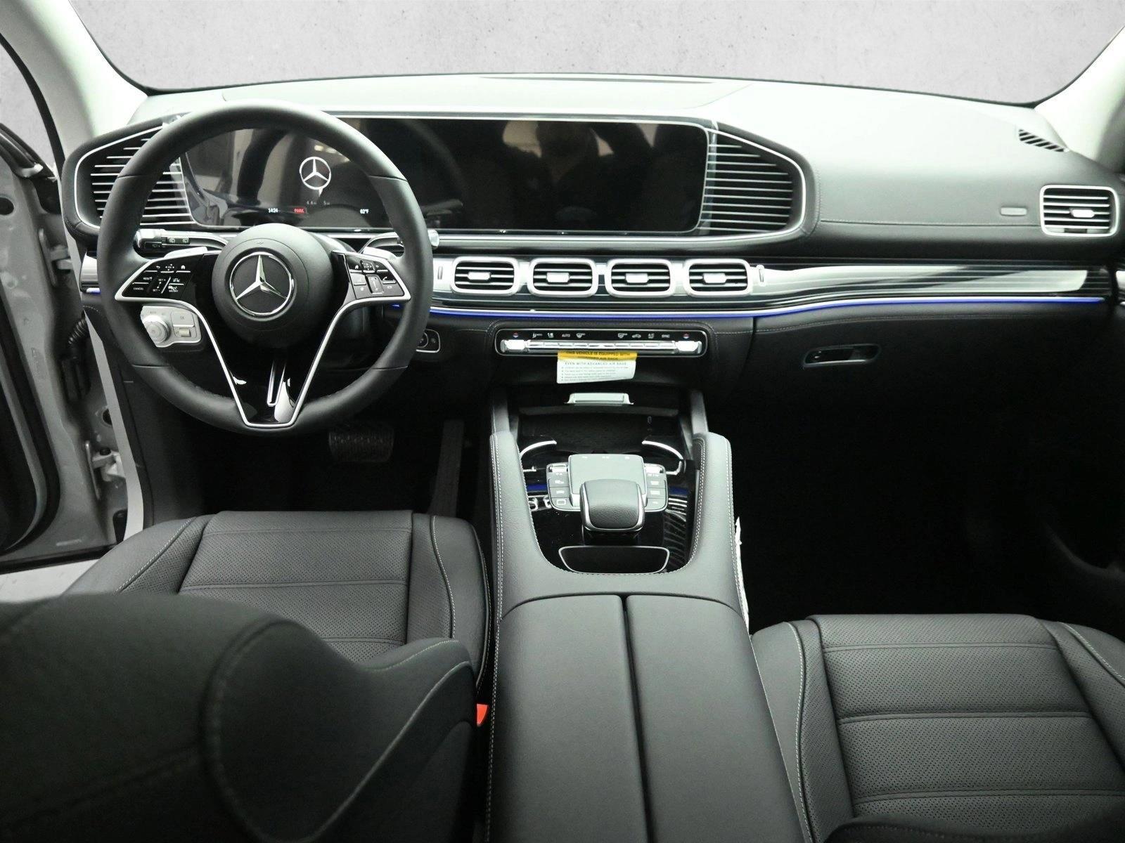 Thumbnail: 2026 Mercedes-Benz GLE - 4