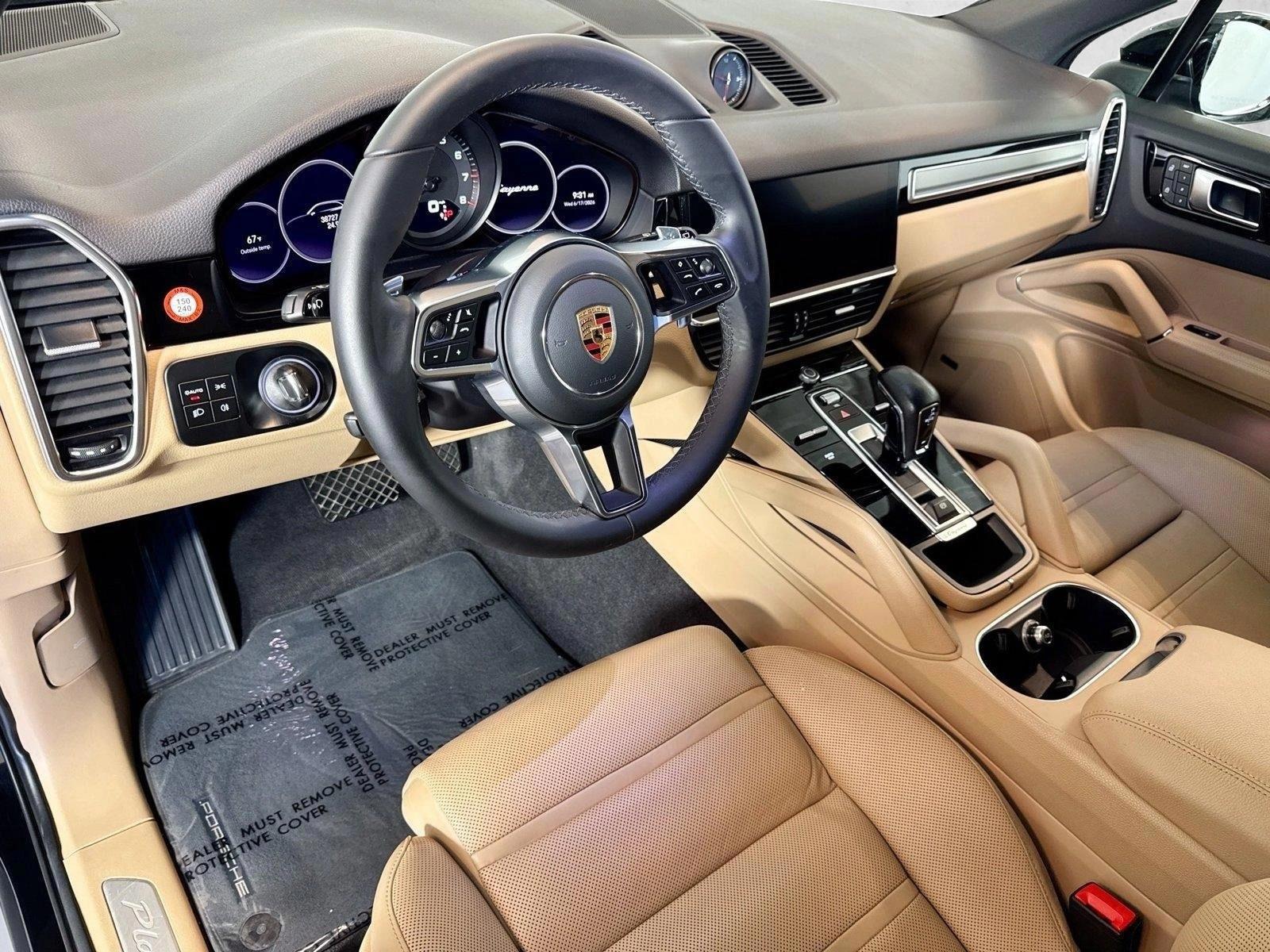 Thumbnail: 2023 Porsche Cayenne - 4