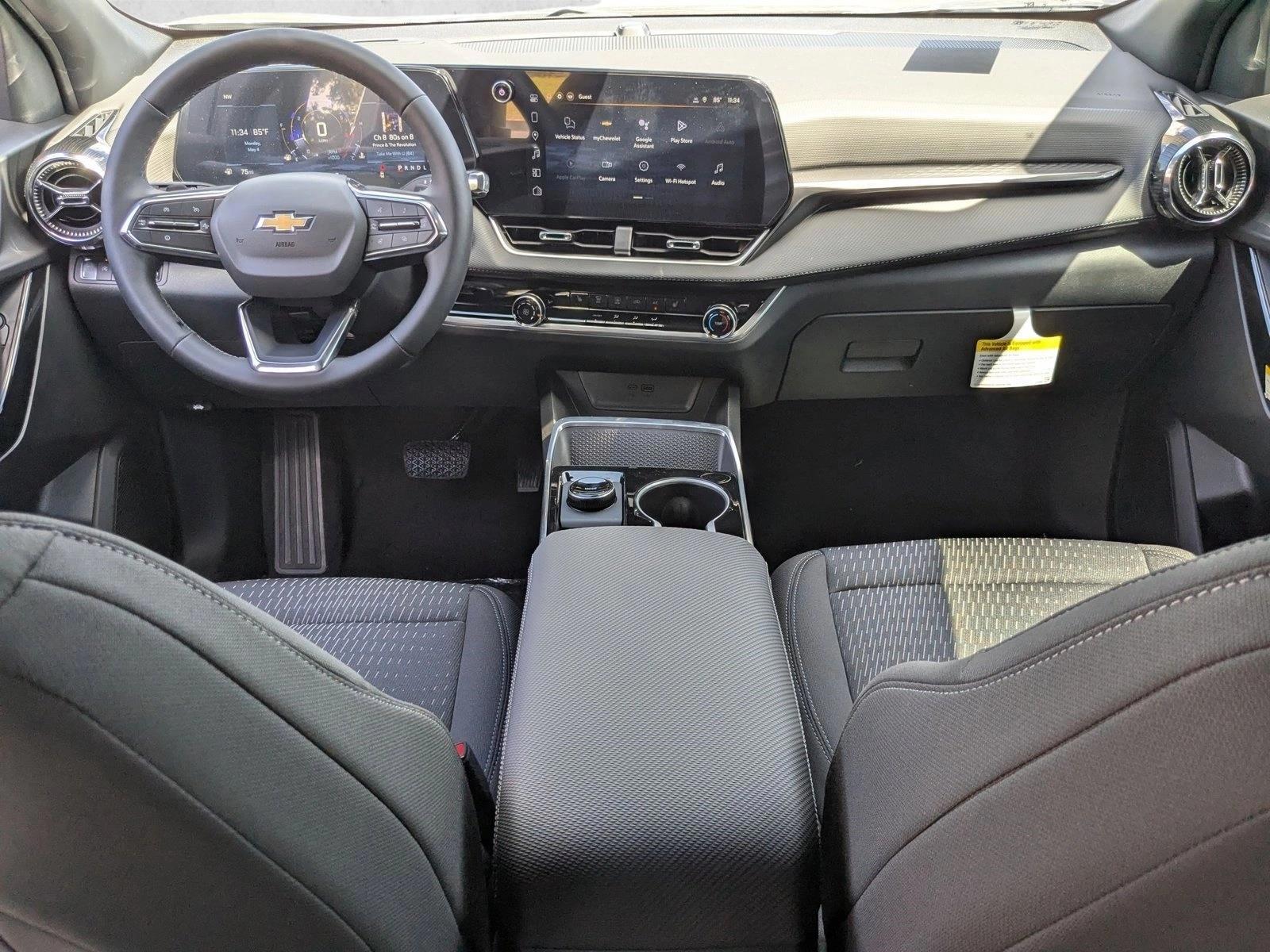 Thumbnail: 2026 Chevrolet Equinox - 4