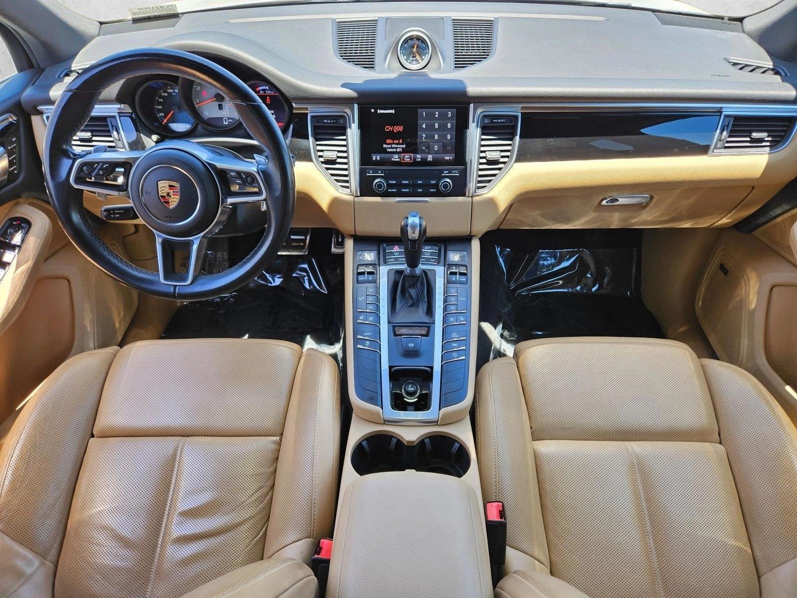 Thumbnail: 2017 Porsche Macan - 4
