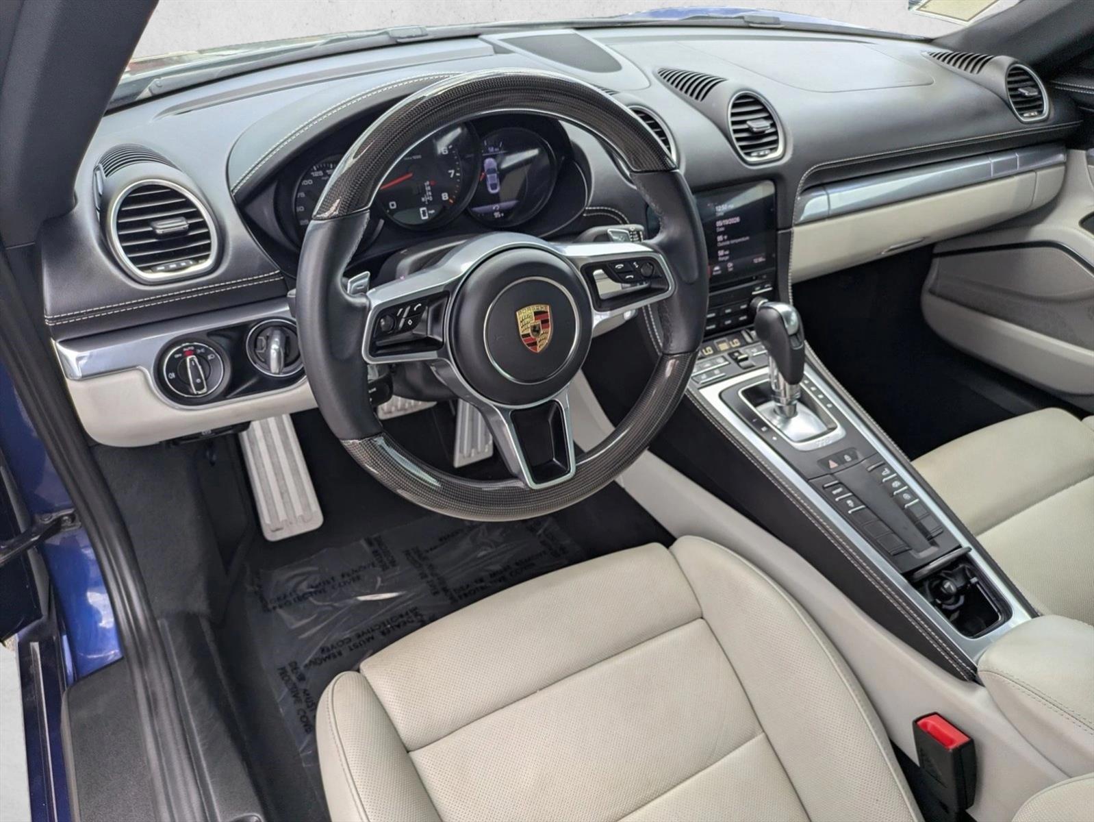 Thumbnail: 2023 Porsche 718 Cayman - 3
