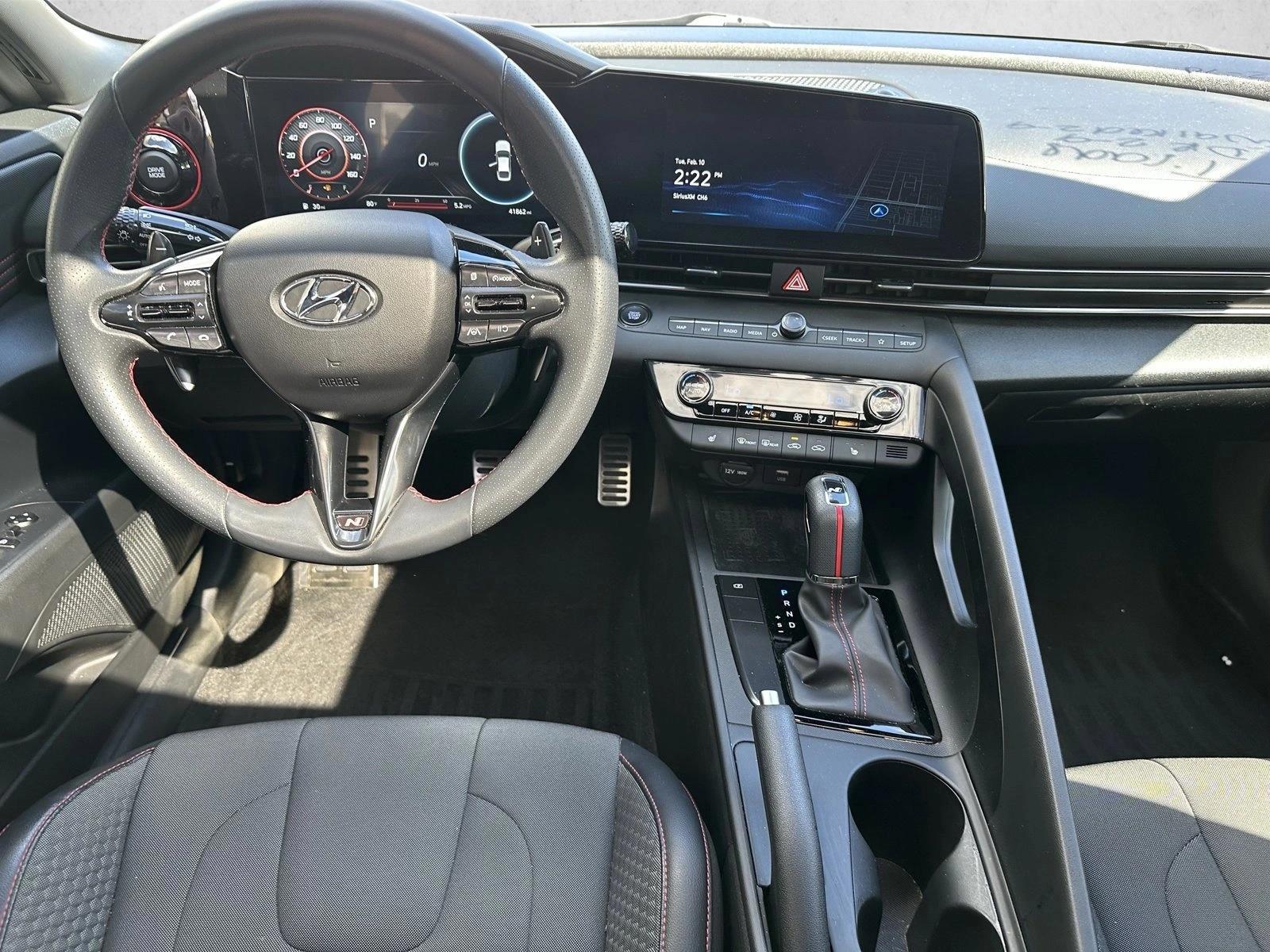 Thumbnail: 2023 Hyundai Elantra - 4