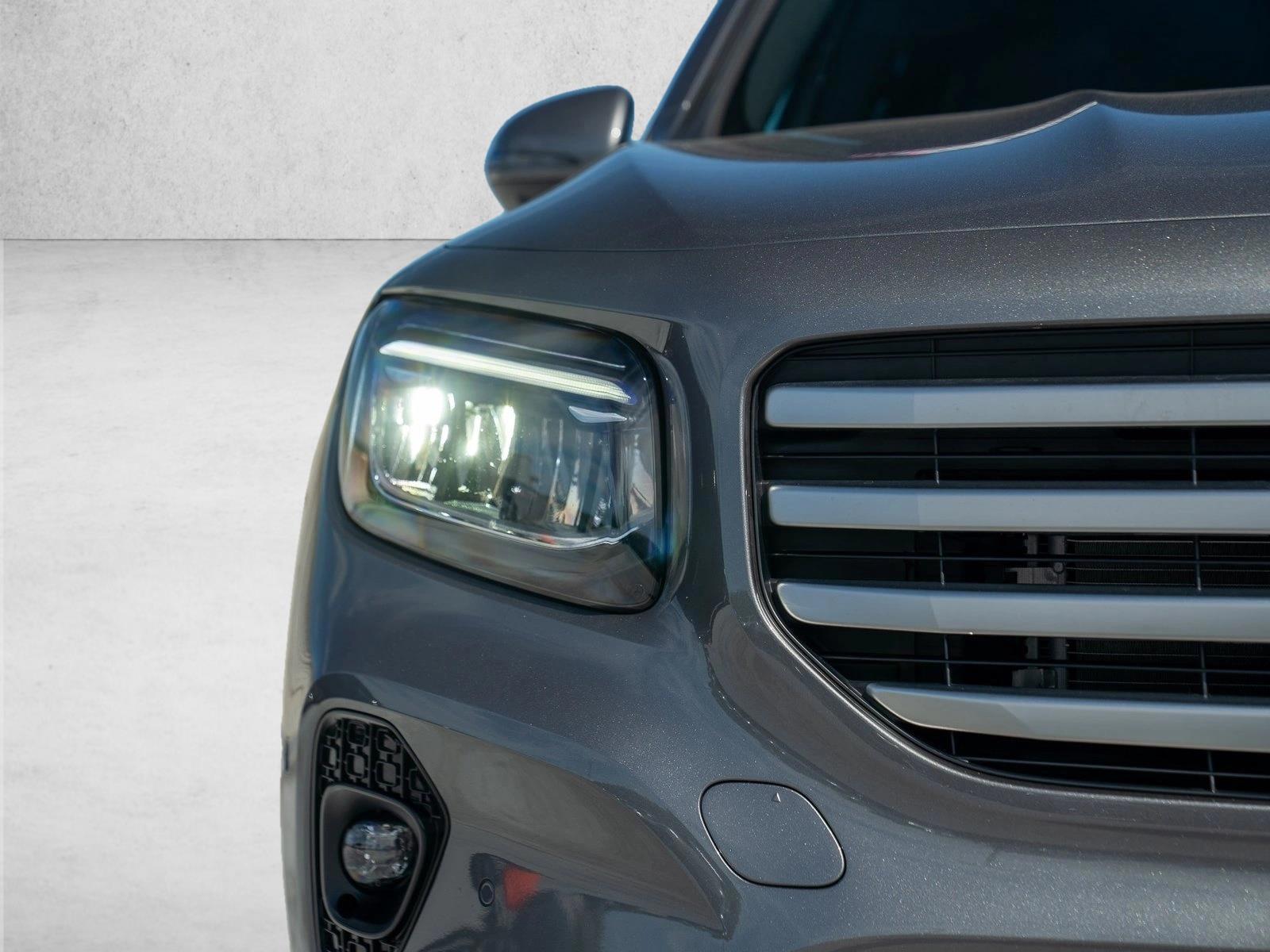 2026 Mercedes-Benz GLB GLB 250 - Photo 8