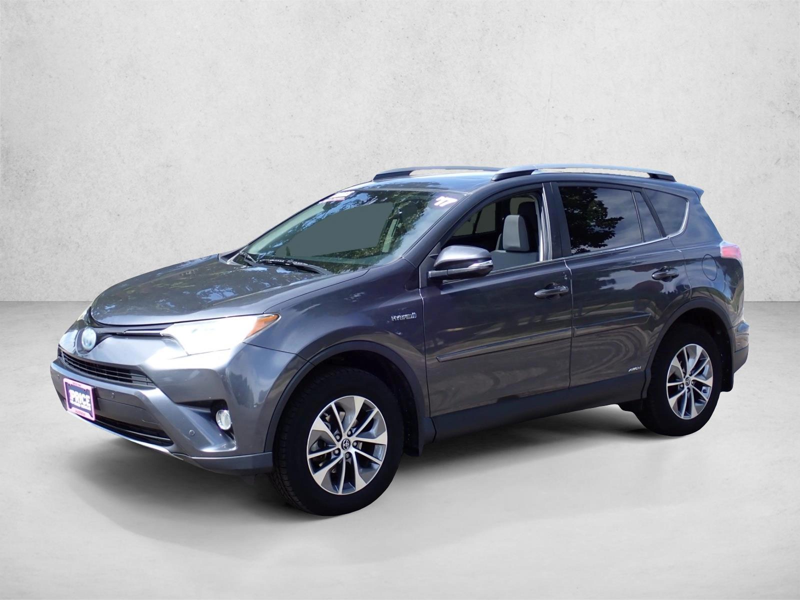 Thumbnail: 2017 Toyota RAV4 - 1