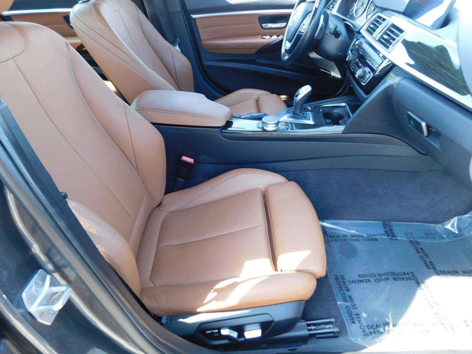 2017 BMW 3 Series 330i - Photo 29