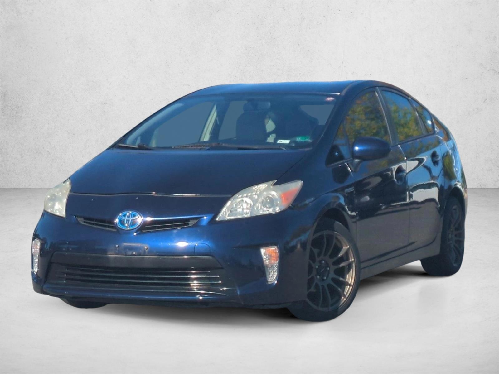 2014 Toyota Prius Three