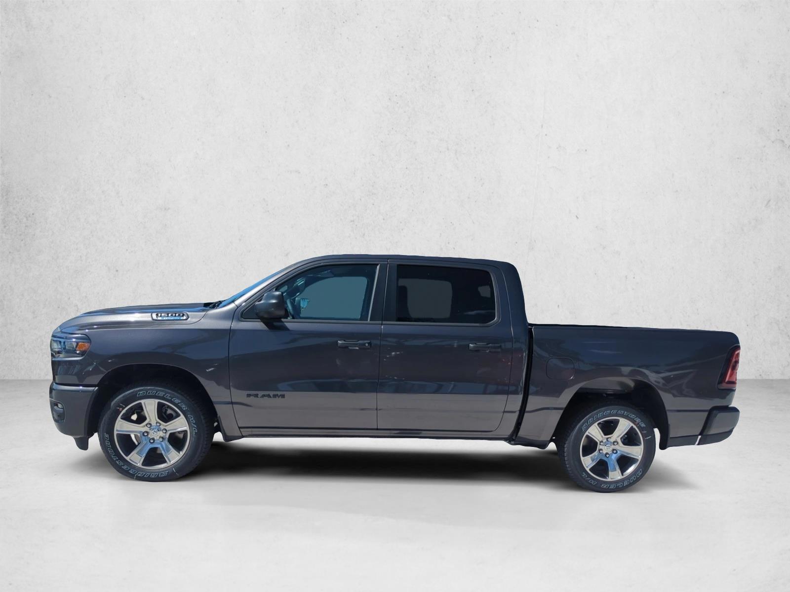 Thumbnail: 2026 RAM 1500 - 2