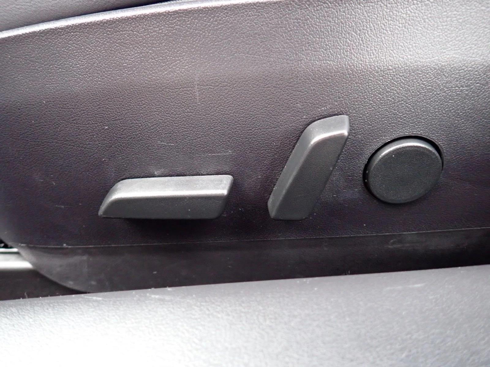 Thumbnail: 2020 Tesla Model 3 - 3