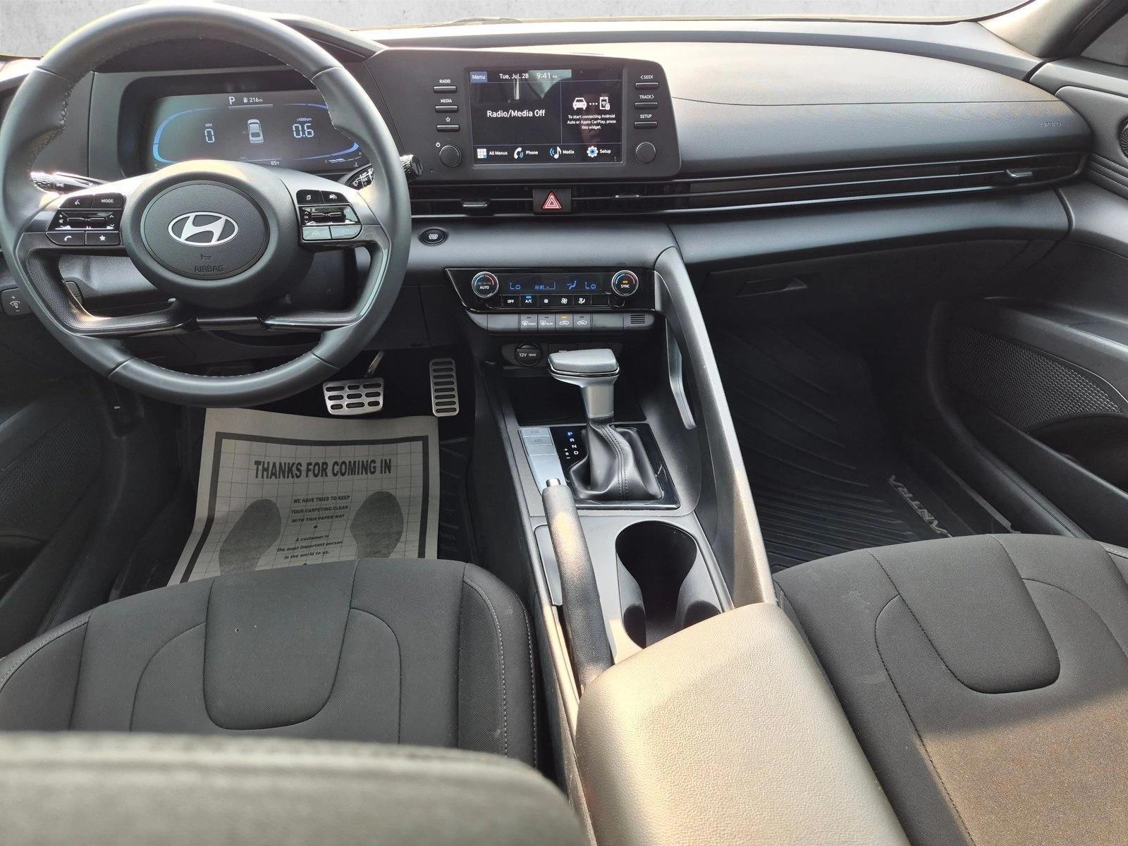 Thumbnail: 2025 Hyundai Elantra - 3