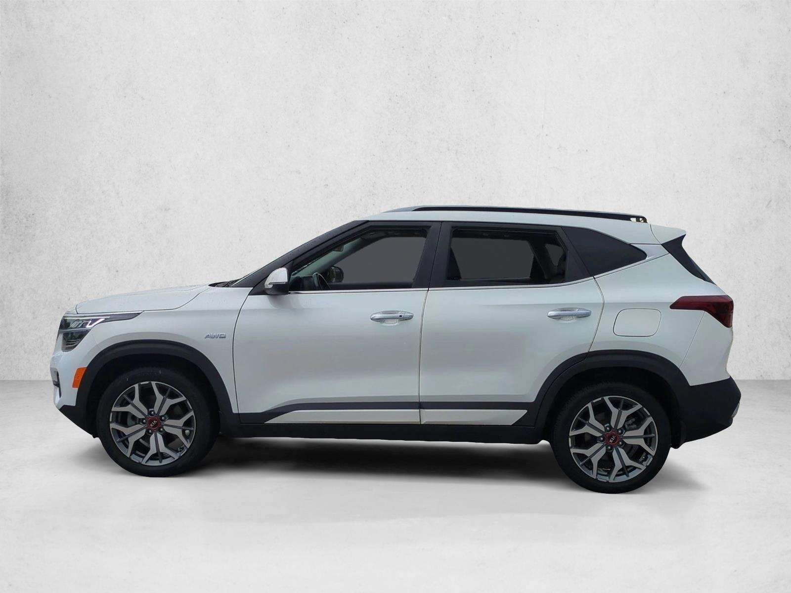 Thumbnail: 2021 Kia Seltos - 3