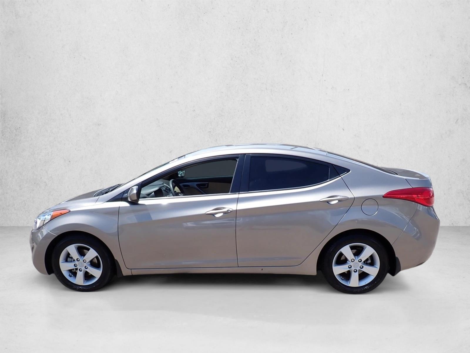 Thumbnail: 2013 Hyundai Elantra - 2