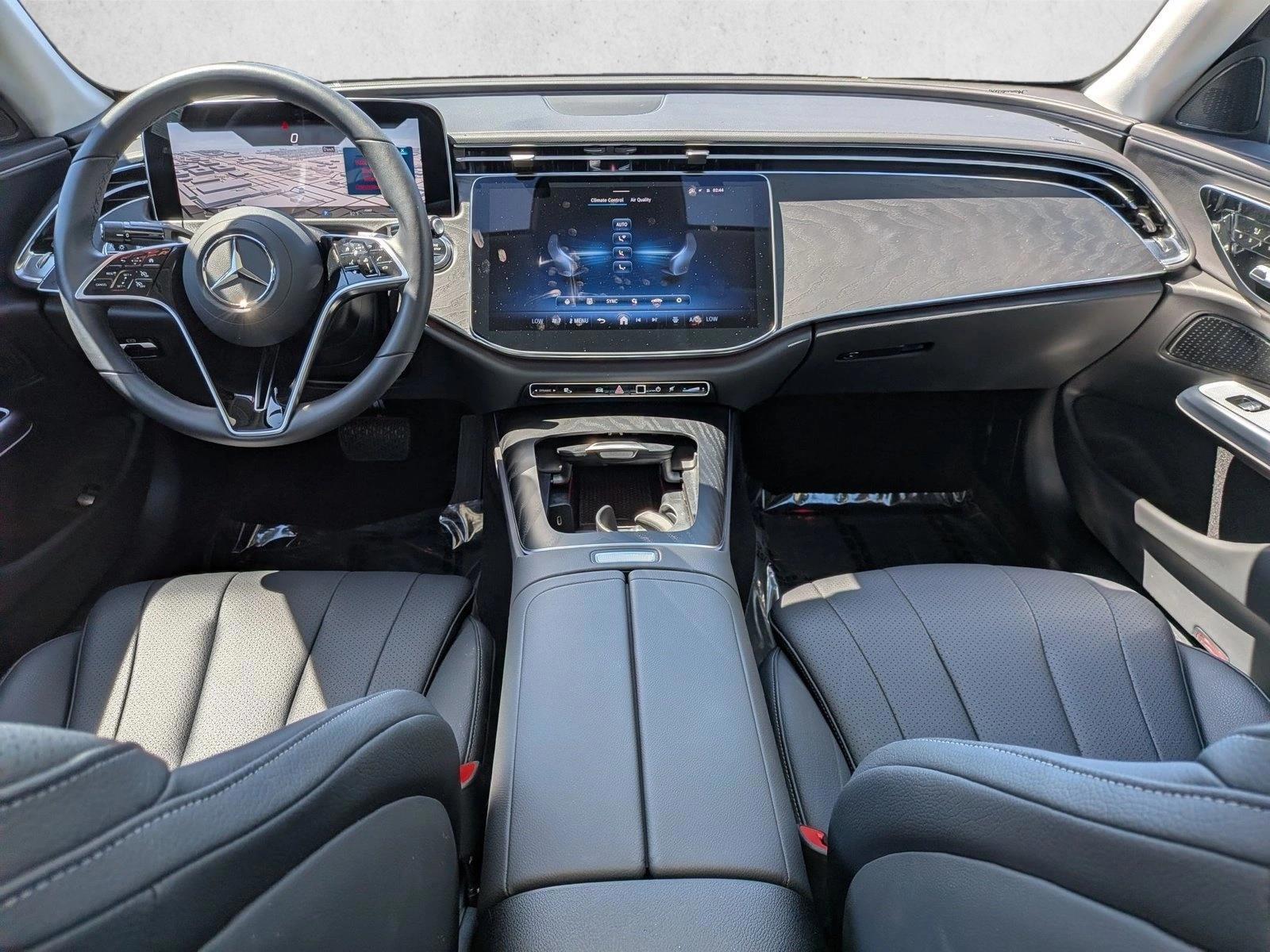 Thumbnail: 2026 Mercedes-Benz E-Class - 3