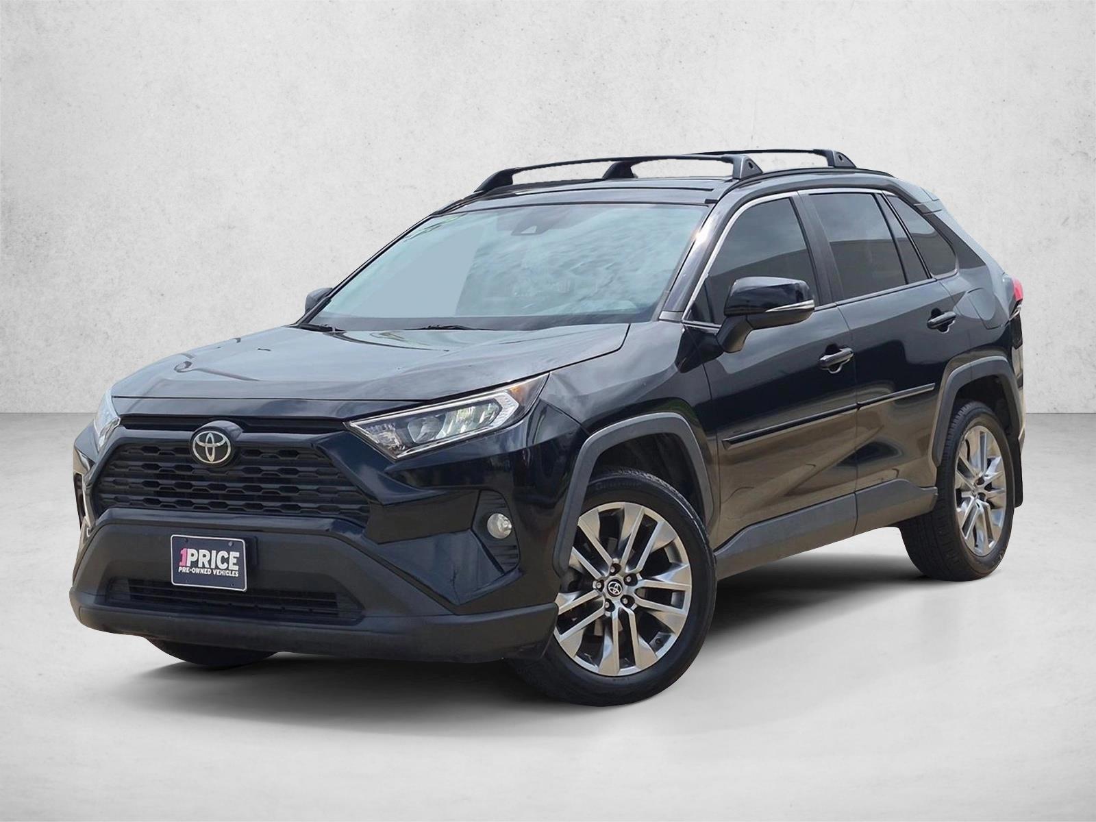 Thumbnail: 2019 Toyota RAV4 - 1