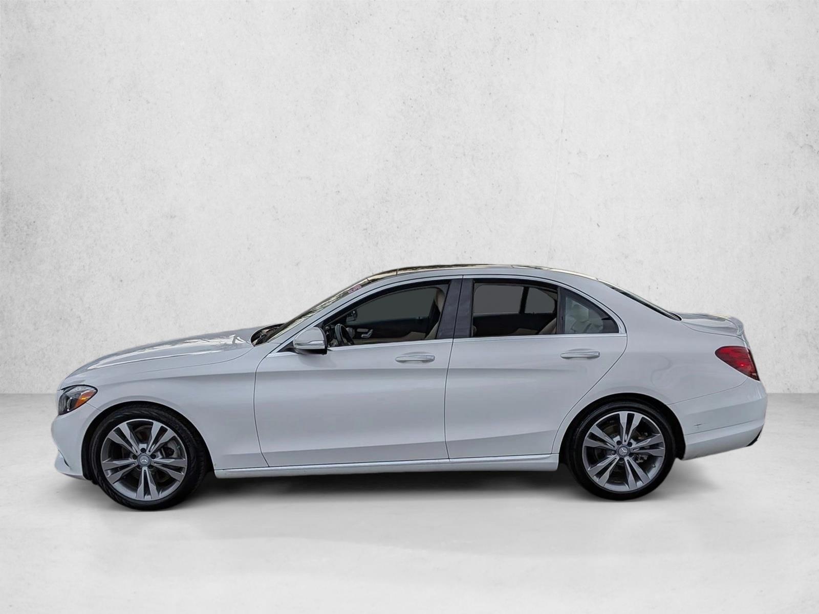 Thumbnail: 2015 Mercedes-Benz C-Class - 2