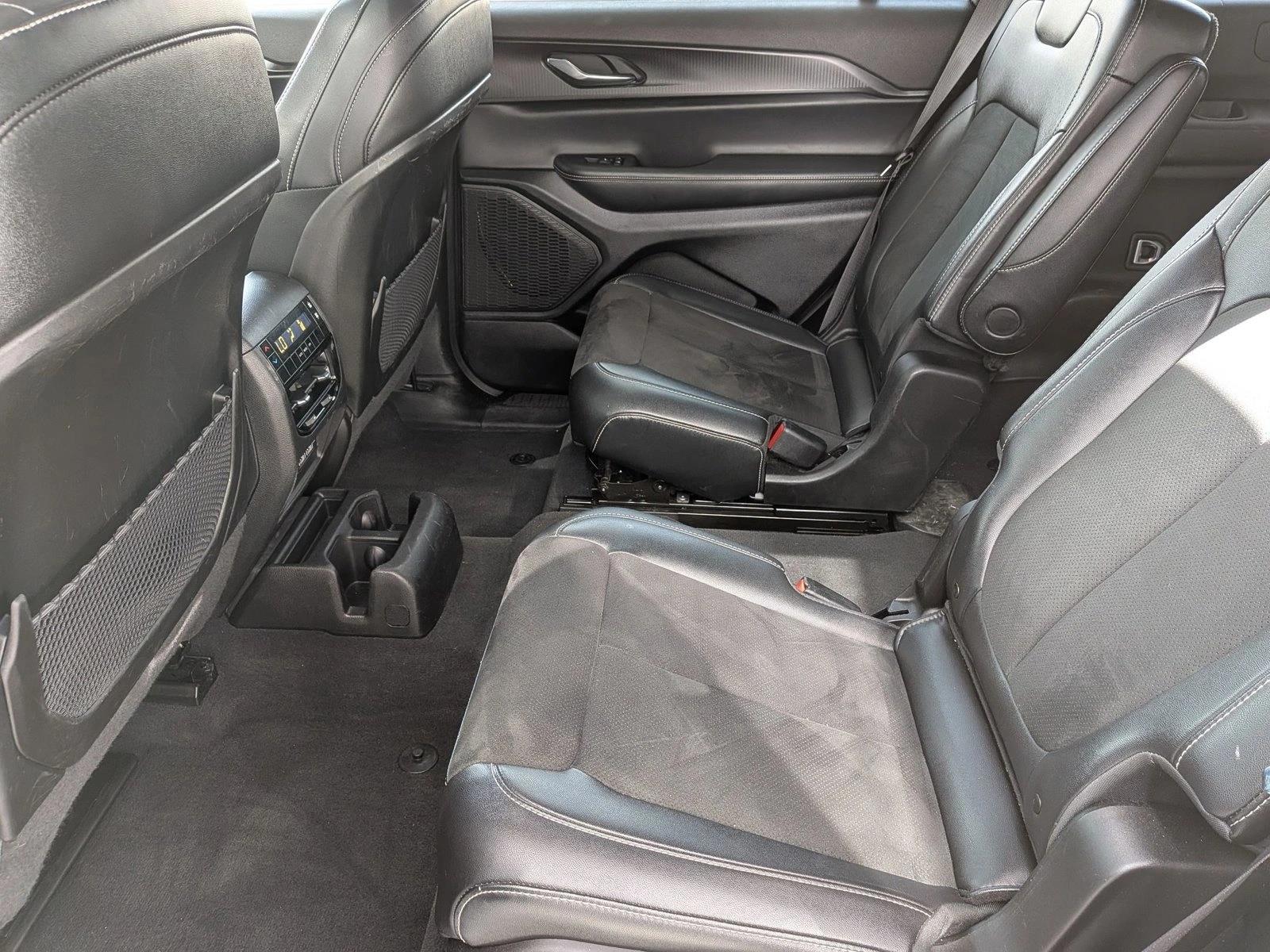 2024 Jeep Grand Cherokee L Altitude - Photo 18
