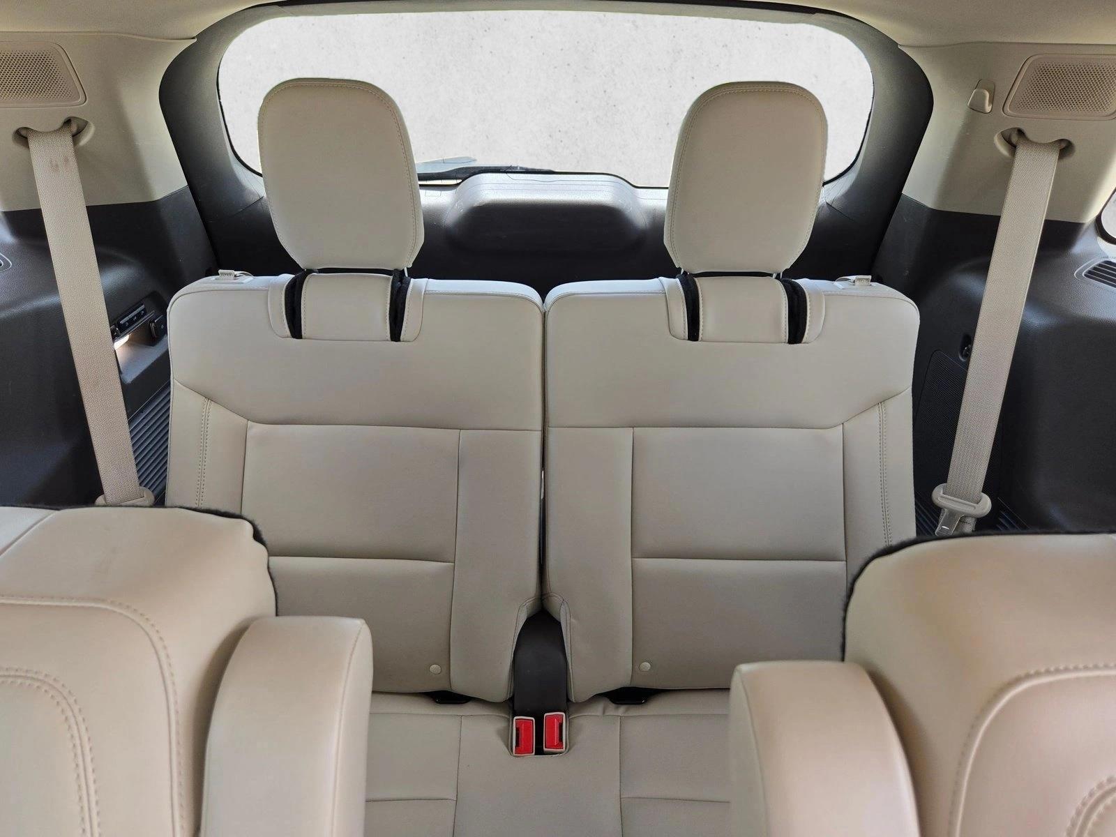 2020 Ford Explorer Platinum - Photo 20