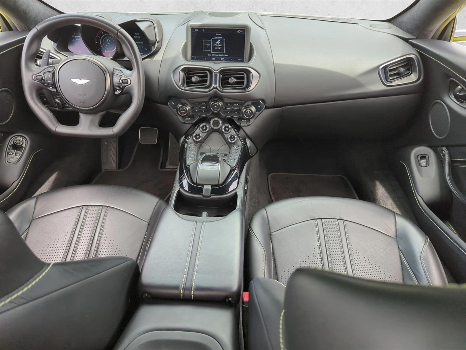 Thumbnail: 2020 Aston Martin Vantage - 4