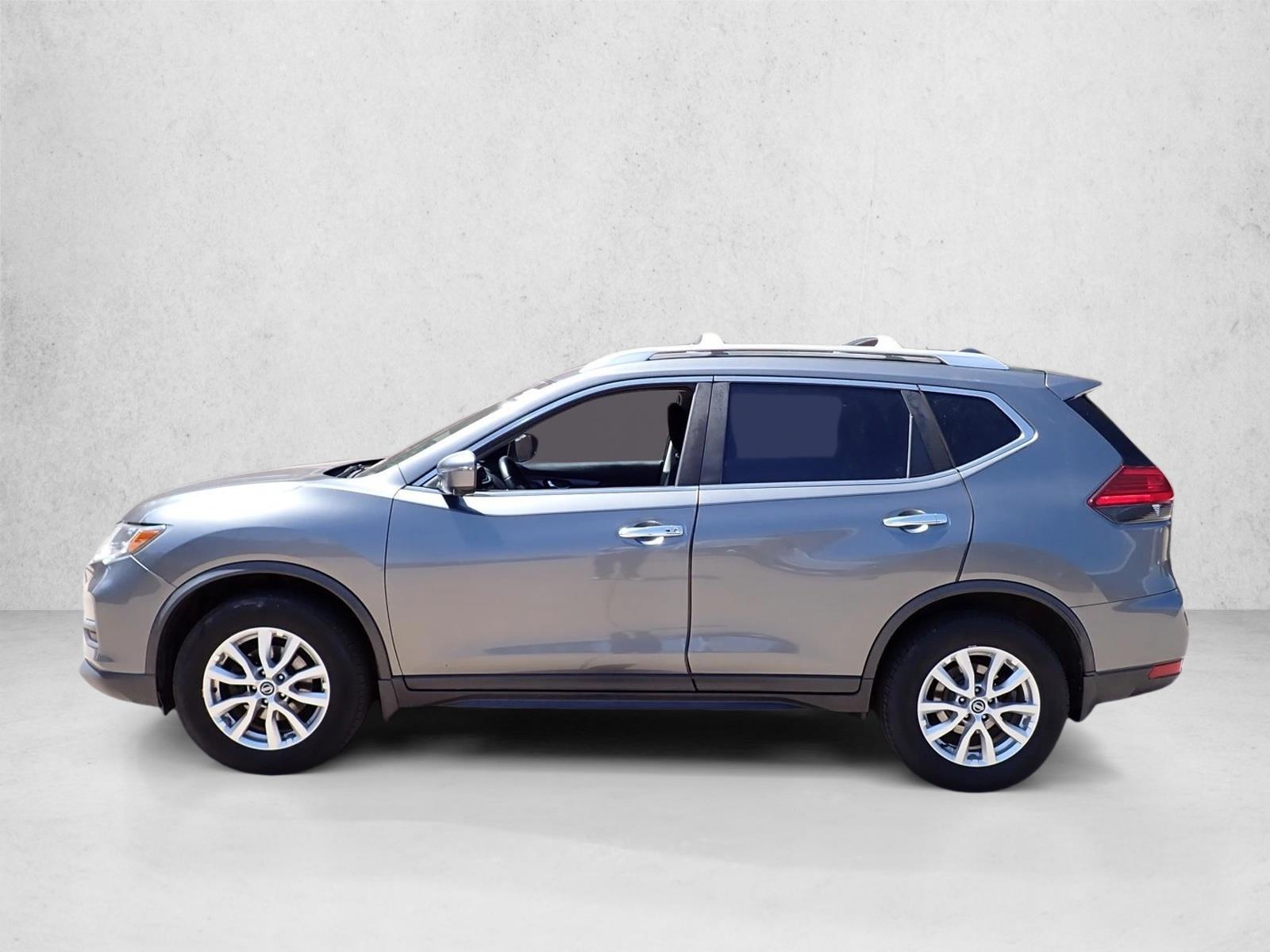 Thumbnail: 2017 Nissan Rogue - 2