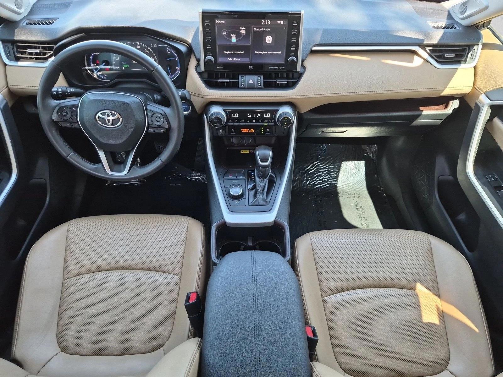 Thumbnail: 2022 Toyota RAV4 - 3