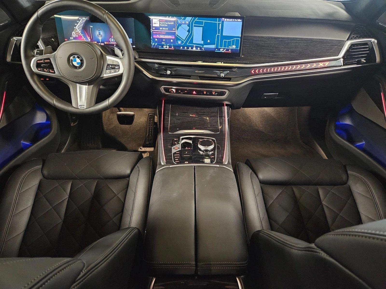Thumbnail: 2026 BMW X7 - 4
