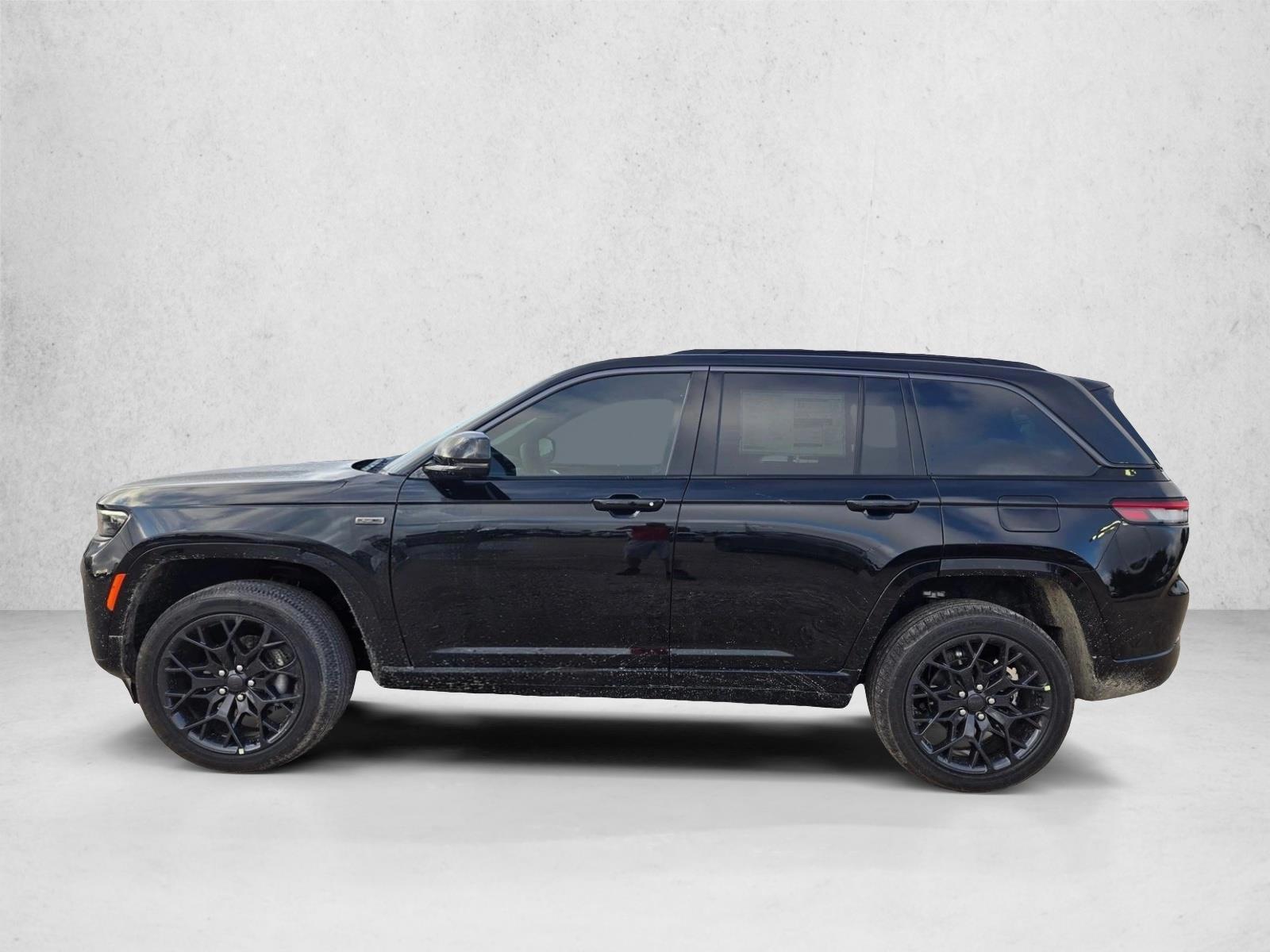 Thumbnail: 2026 Jeep Grand Cherokee - 2