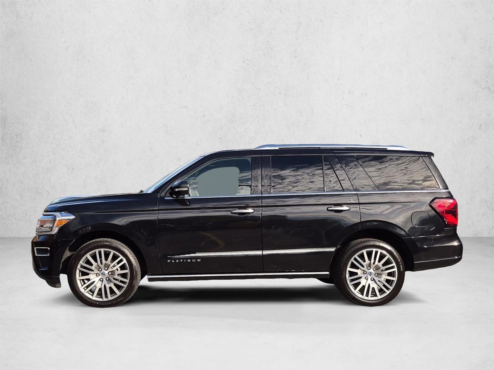 Thumbnail: 2022 Ford Expedition - 3