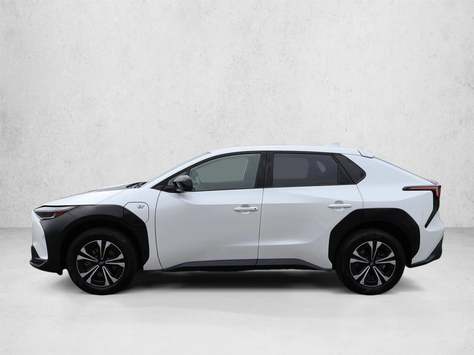 Thumbnail: 2023 Subaru Solterra - 2