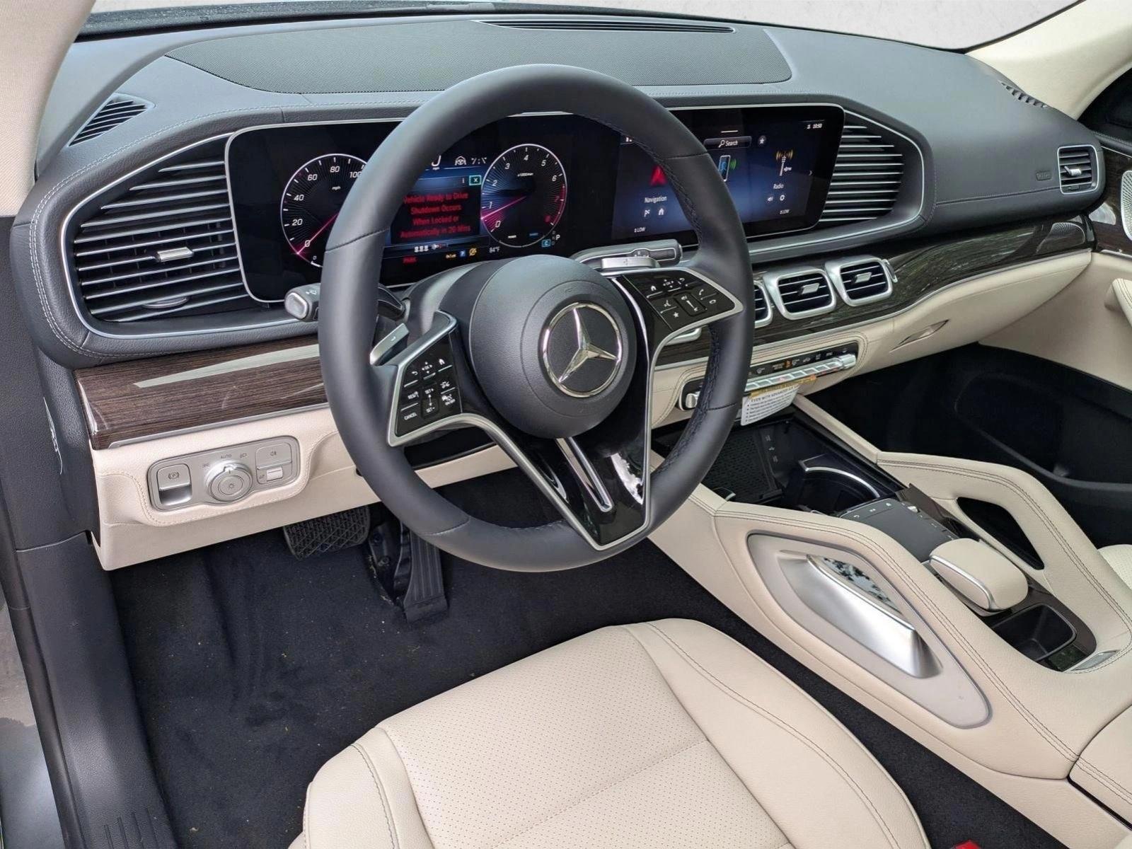 Thumbnail: 2026 Mercedes-Benz GLE - 3