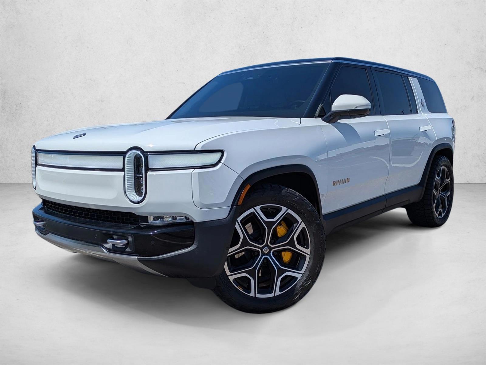 Thumbnail: 2023 Rivian R1S - 1