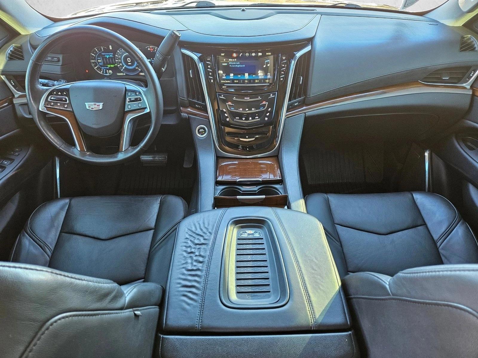 Thumbnail: 2018 Cadillac Escalade - 4