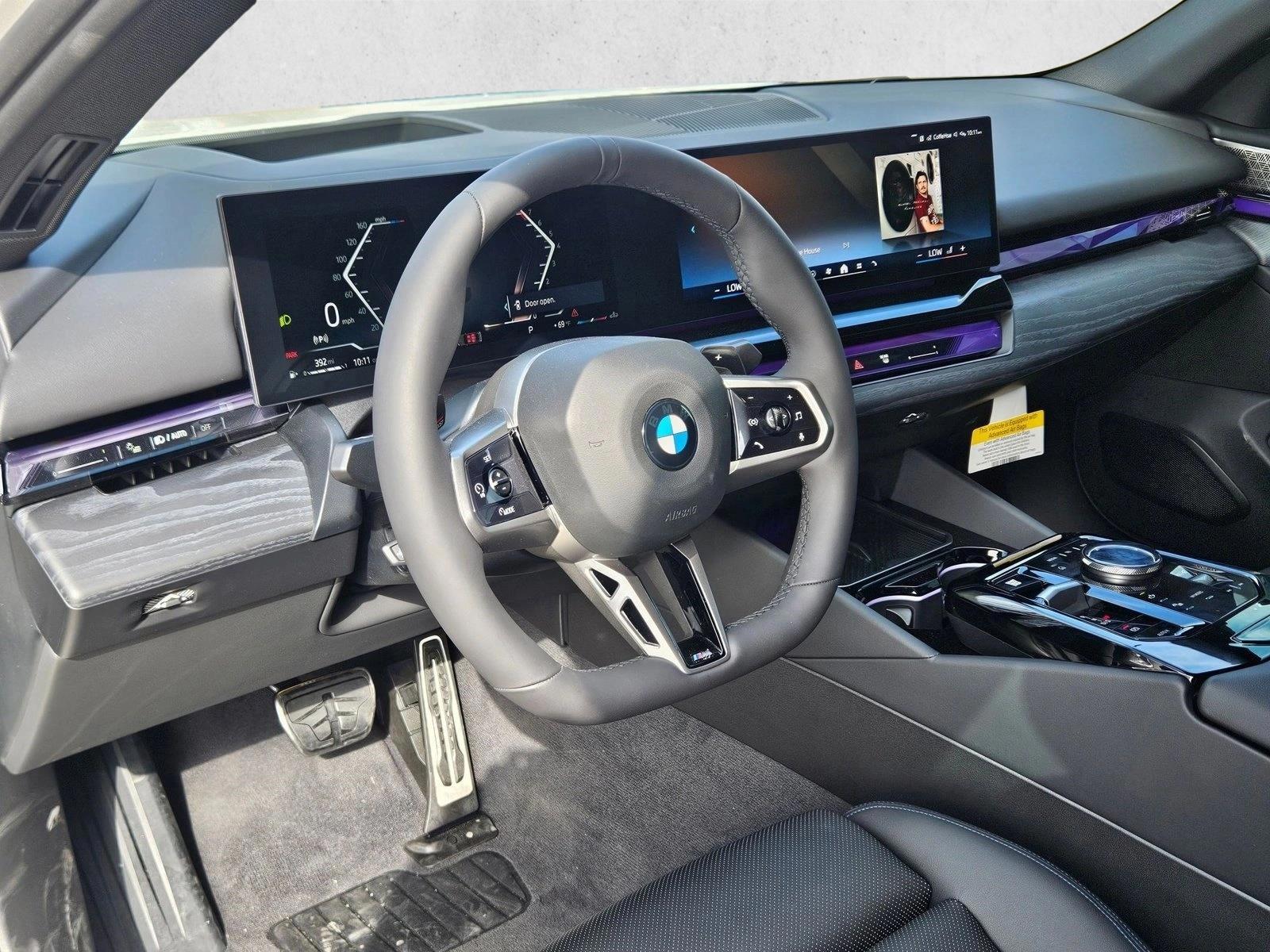 Thumbnail: 2026 BMW 5 Series - 3