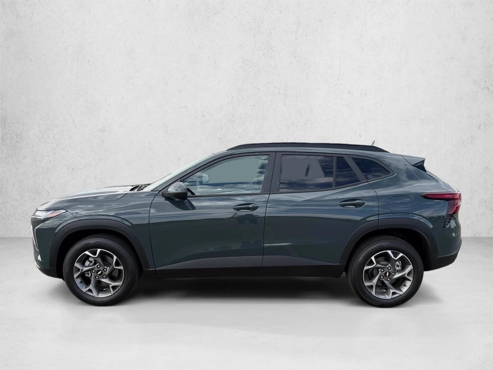 Thumbnail: 2025 Chevrolet Trax - 2